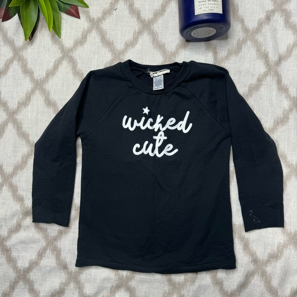 Girls 4T sweatshirts black - Picture 2 of 7